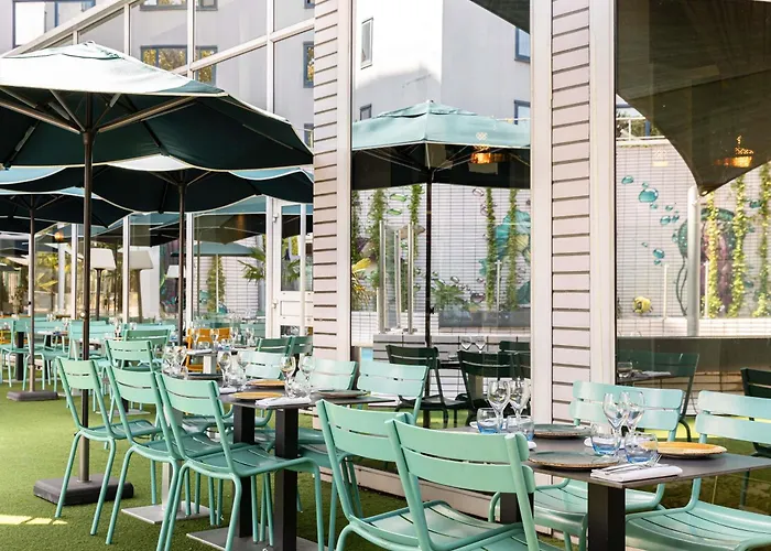 ibis Lyon Gerland Musée des Confluences